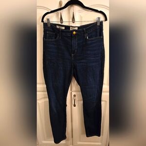 Universal Thread Dark Blue Ankle Jeans